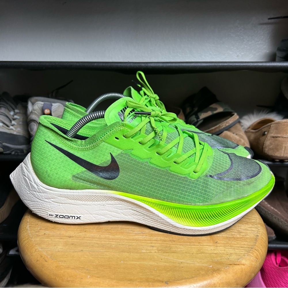 Nike ZoomX VaporFly Men's Shoes - Green and White